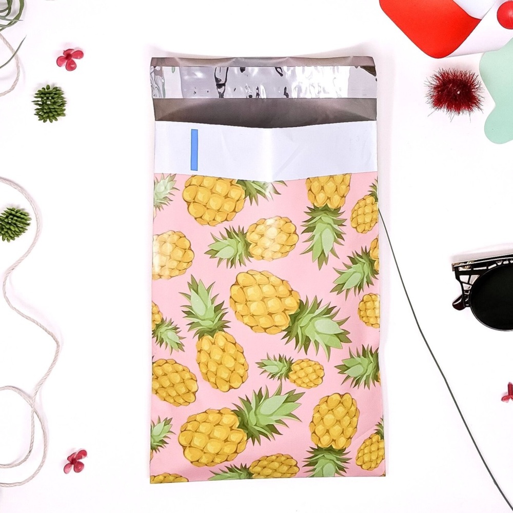 25 6X9 Pineapple Poly Mailers PRICE IS FIRM - Picture 7 of 9